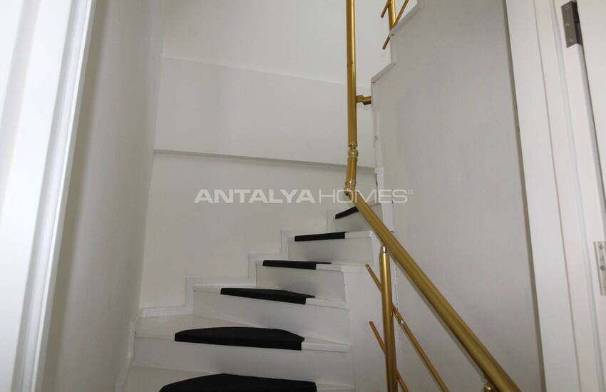 Triplex Villa with Communal Pool Near Golf in Belek Antalya 34
