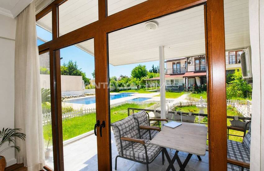 Triplex Villa with Communal Pool Near Golf in Belek Antalya 35