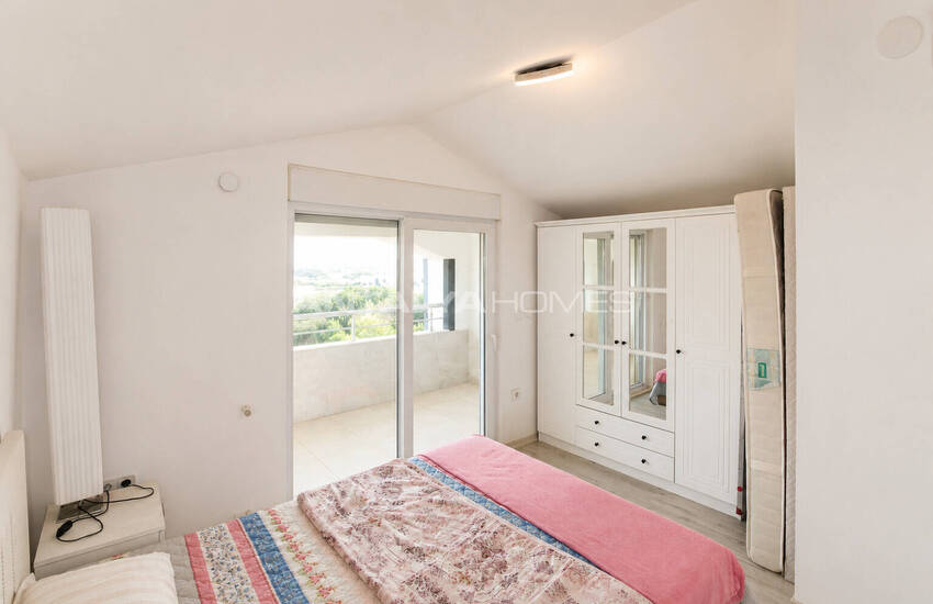 Spacious Detached Villa with a Pool in Belek Antalya 27