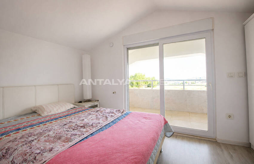 Spacious Detached Villa with a Pool in Belek Antalya 29