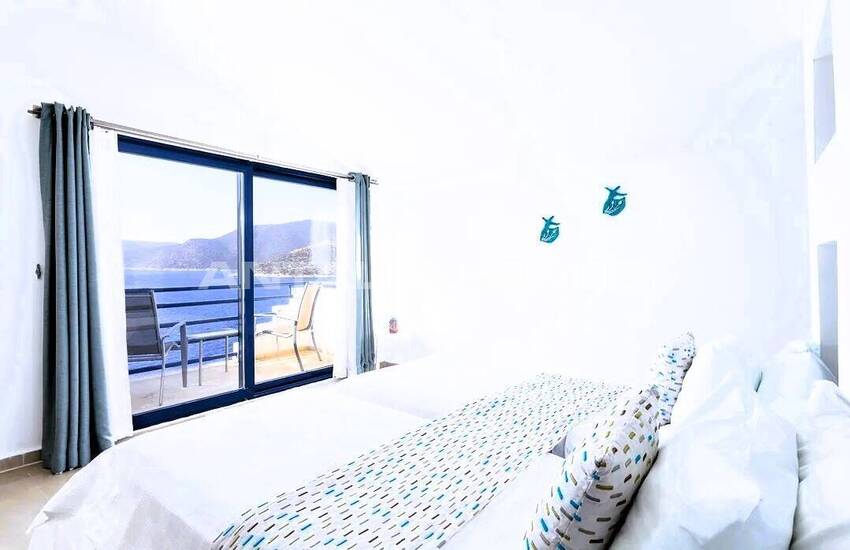 Villa with Private Pool and View in Kalkan Antalya 20