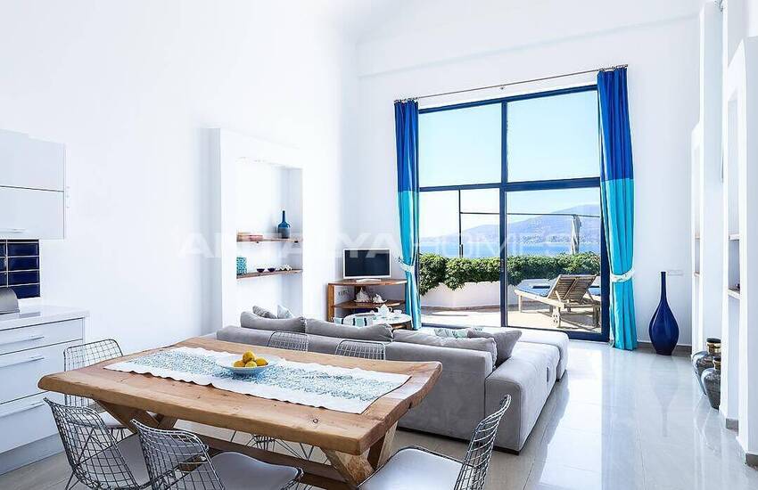 Villa with Private Pool and View in Kalkan Antalya 16