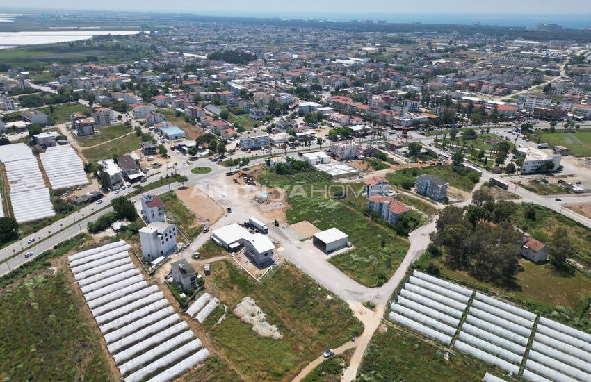Antalya Serik'te Yatırımlık Geniş Satılık Arsa 9
