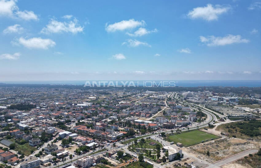Antalya Serik'te Yatırımlık Geniş Satılık Arsa 10