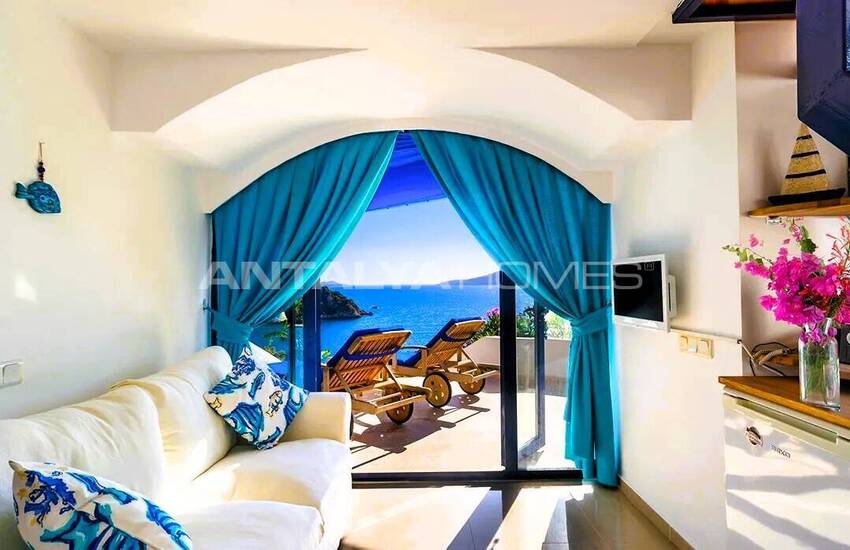 1-bedroom Seafront Villa with Private Pool in Kaş Kalkan 12