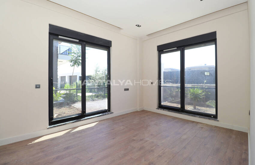 Modern Detached Villa with Private Pool in Antalya Dosemealti 15