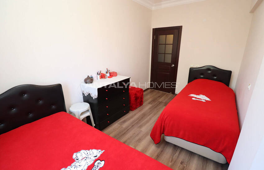Apartment with Parking Near the Beach in Muratpaşa Antalya 11