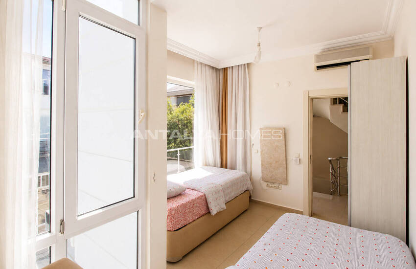 Antalya Belek'te Geniş Bahçeli İkiz Villa 25