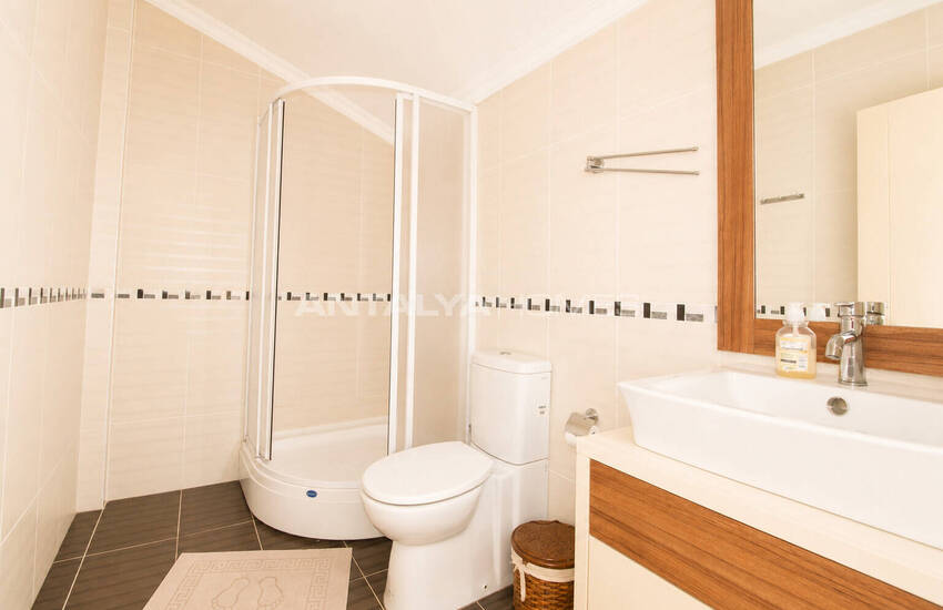 Antalya Belek'te Geniş Bahçeli İkiz Villa 30