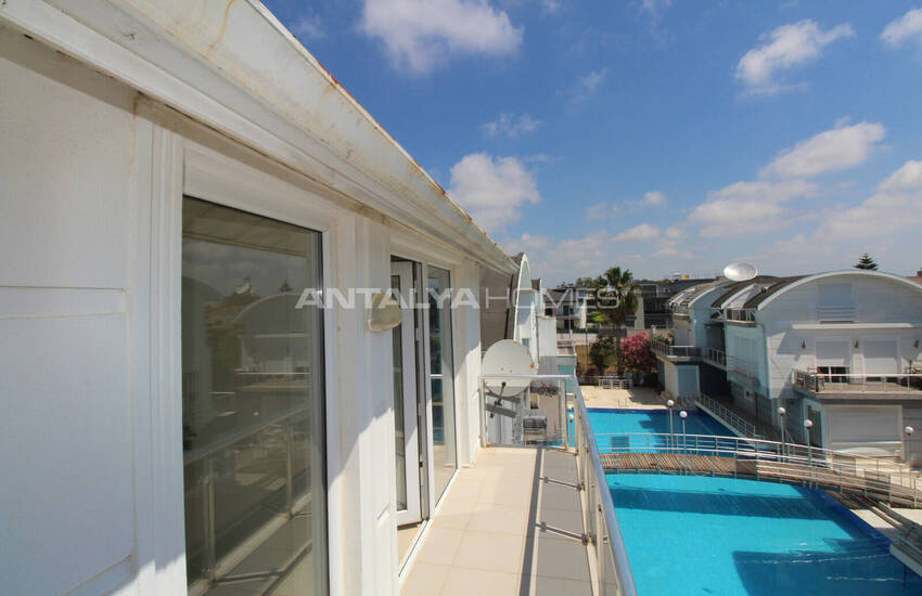 Antalya Belek'te Geniş Bahçeli İkiz Villa 33