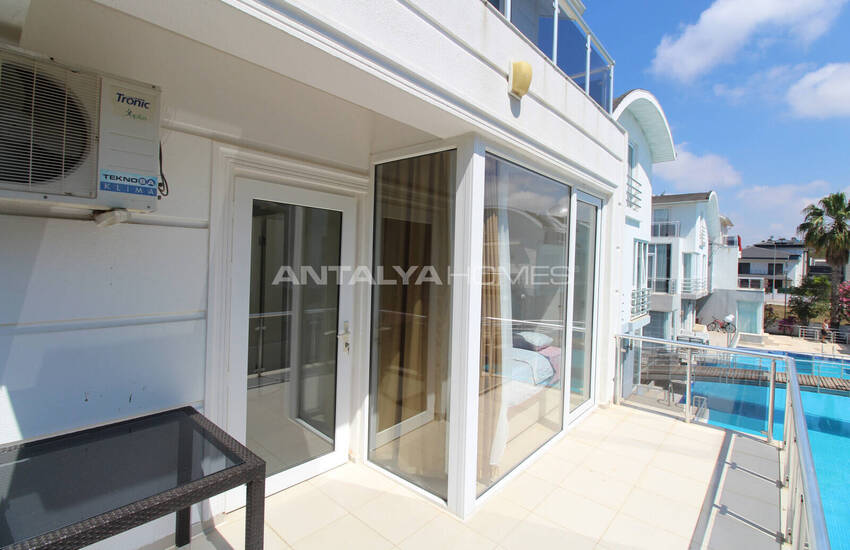 Antalya Belek'te Geniş Bahçeli İkiz Villa 35