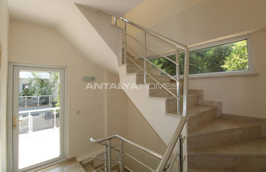 Antalya Belek'te Geniş Bahçeli İkiz Villa 39