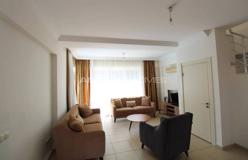 Antalya Belek'te Geniş Bahçeli İkiz Villa 12