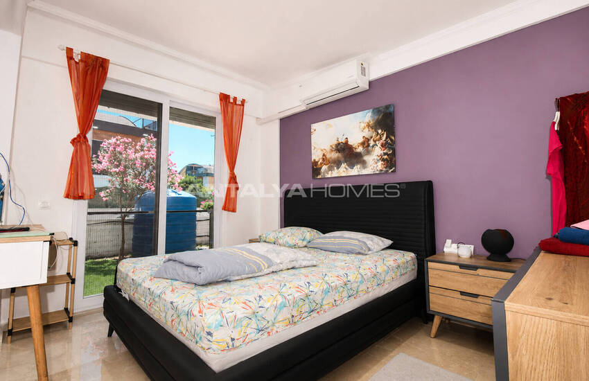 Ground-floor Apartment with Communal Pool in Antalya Serik 14