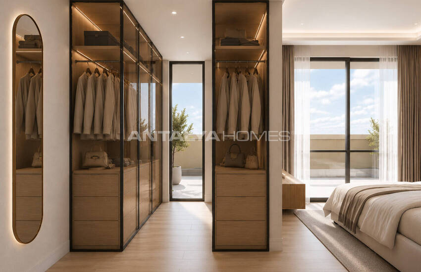Apartments with Shared Pool Near the Beach in Alanya Center 18