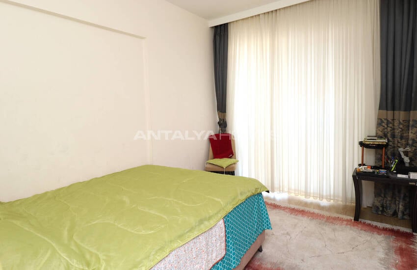 Möblierte Wohnung In Einem Komplex Mit Pool In Kepez Antalya 8