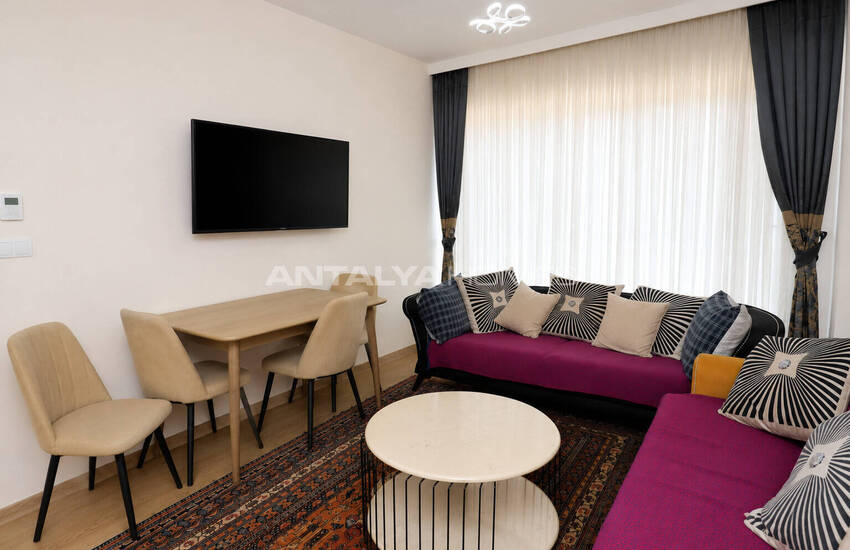 Möblierte Wohnung In Einem Komplex Mit Pool In Kepez Antalya 5