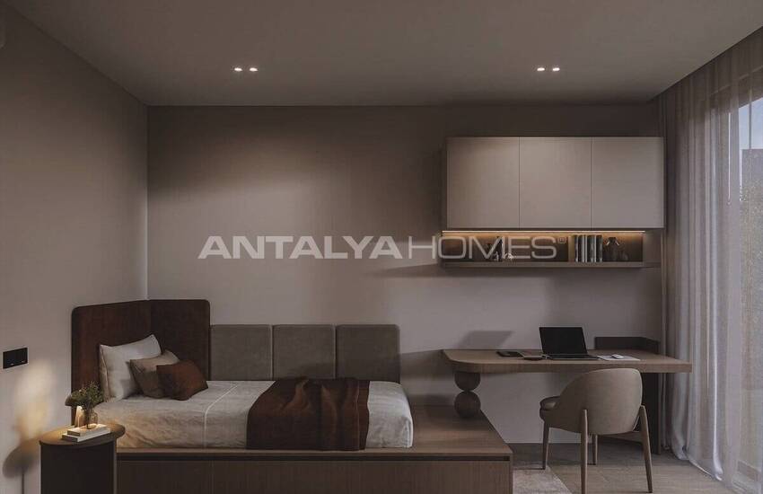 Middle Floor Apartments Near the Sea in Antalya Muratpasa 18