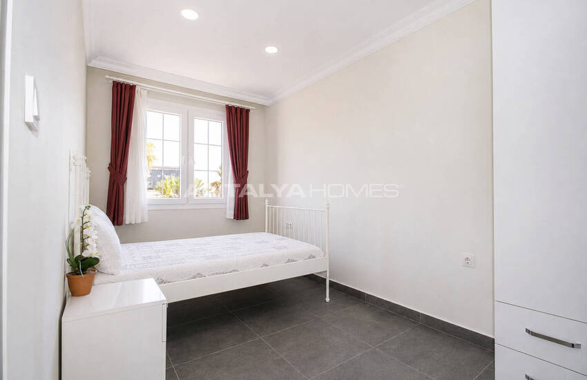 Doppelvilla Mit Gemeinschaftspool In Antalya Kadriye 24