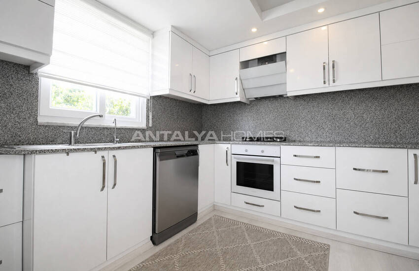 Doppelvilla Mit Gemeinschaftspool In Antalya Kadriye 18