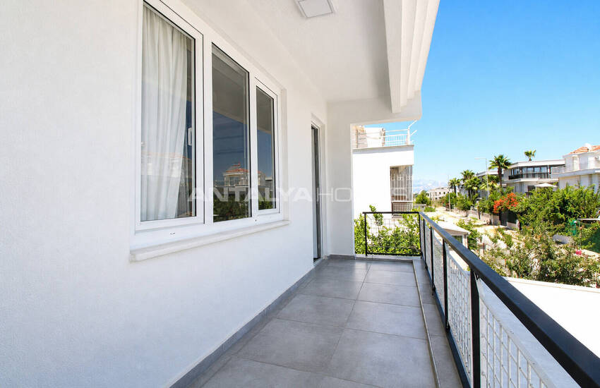 Doppelvilla Mit Gemeinschaftspool In Antalya Kadriye 34