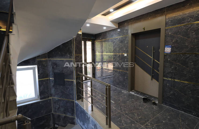 3-bedroom Duplex Apartment Near City Hospital in Kepez Antalya 19