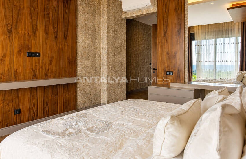 Detached Villa with Sea View and Pool in Alanya Turkey 35