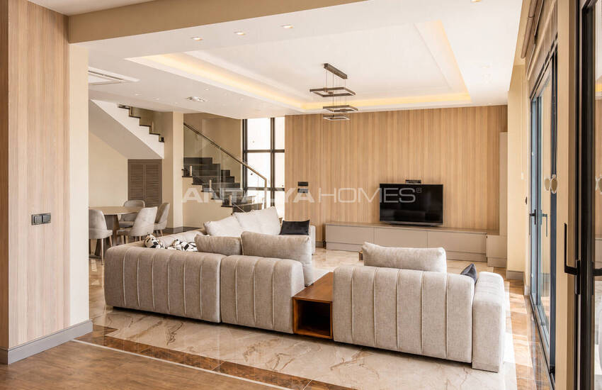 Detached Villa with Sea View and Pool in Alanya Turkey 44