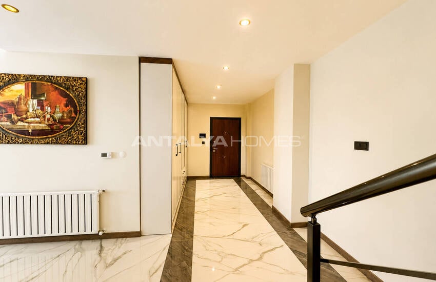 City-view Villa in Alanya Turkey with Spacious Layout 46