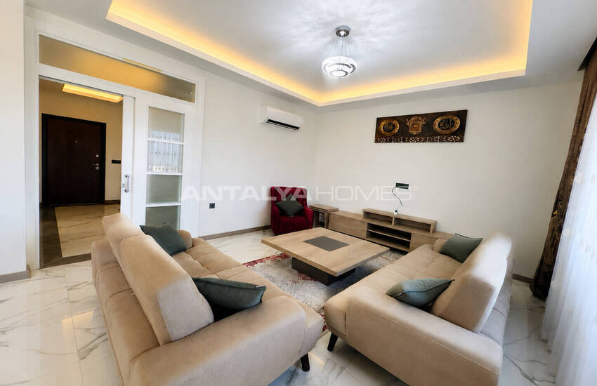 City-view Villa in Alanya Turkey with Spacious Layout 27