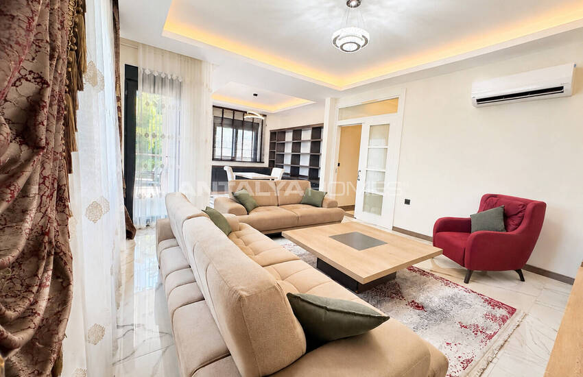 City-view Villa in Alanya Turkey with Spacious Layout 28