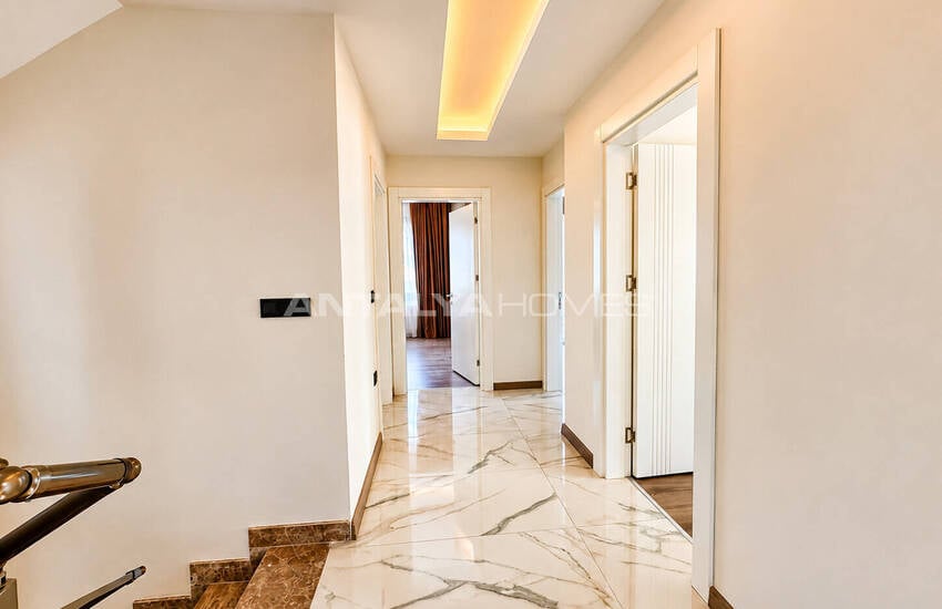 City-view Villa in Alanya Turkey with Spacious Layout 40