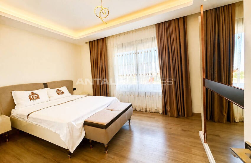 City-view Villa in Alanya Turkey with Spacious Layout 31