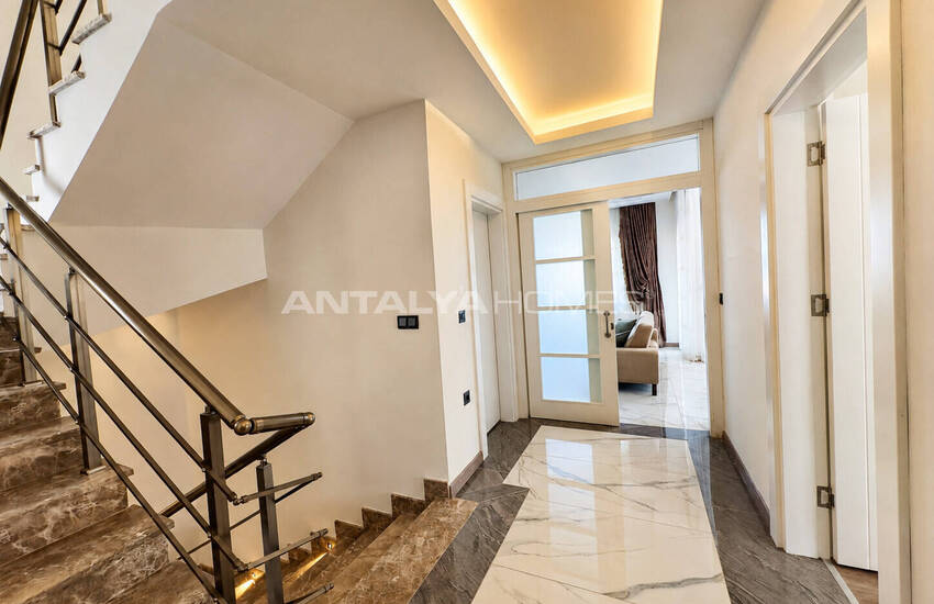 City-view Villa in Alanya Turkey with Spacious Layout 49