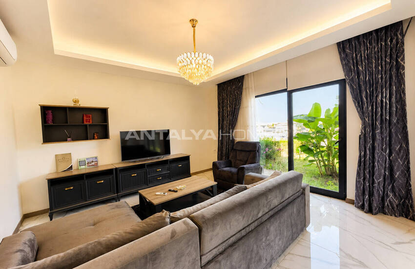 City-view Villa in Alanya Turkey with Spacious Layout 17