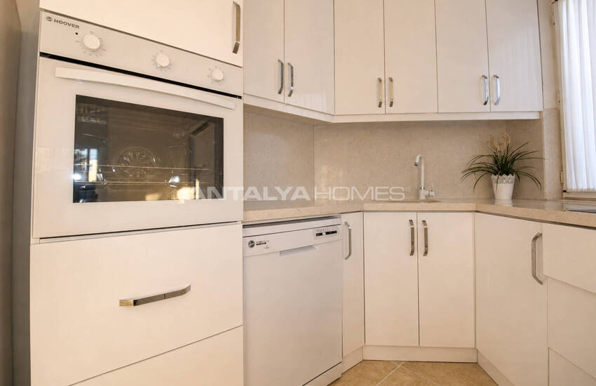 Charming Semi-detached Villa with Garden in Antalya Kadriye 12
