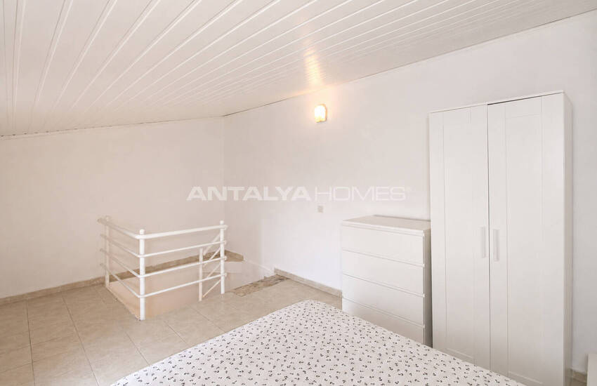 Charming Semi-detached Villa with Garden in Antalya Kadriye 18