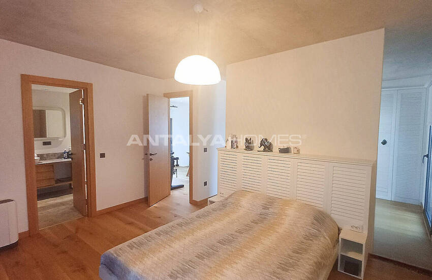 4-bedroom Stylish Villa with Pool in Antalya Kas 24