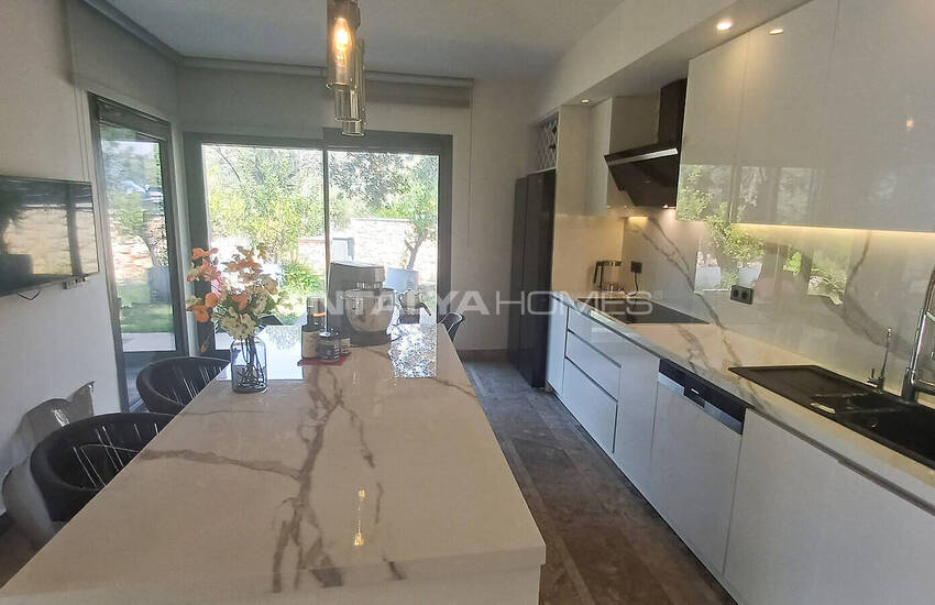 4-bedroom Stylish Villa with Pool in Antalya Kas 33