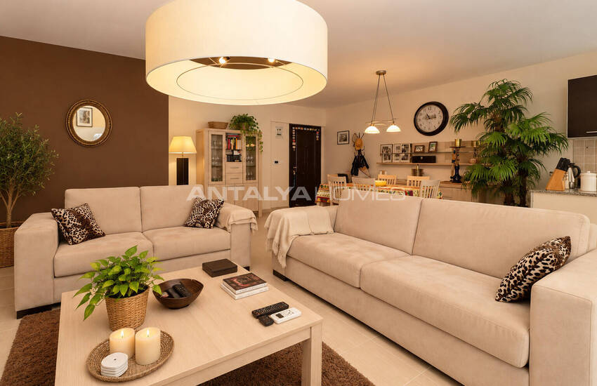 Tenis Resort Apartment with Rich Amenities in Antalya Konyaaltı 8