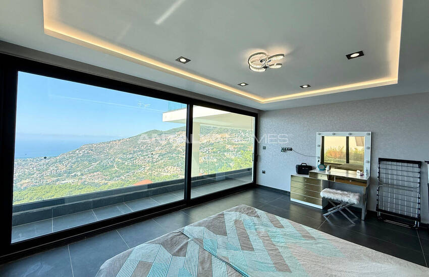 Stunning Detached Villa in Alanya Turkey with Sea View 33