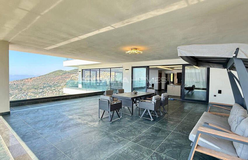 Stunning Detached Villa in Alanya Turkey with Sea View 22
