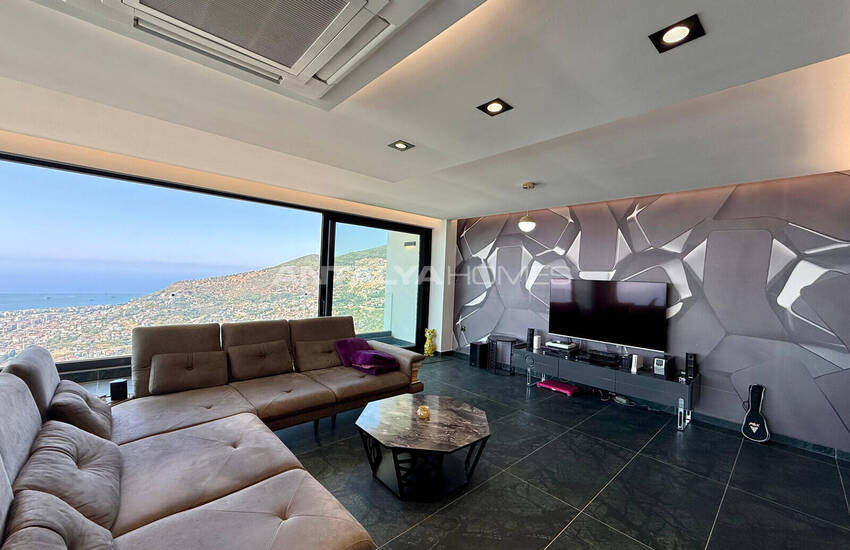 Stunning Detached Villa in Alanya Turkey with Sea View 9