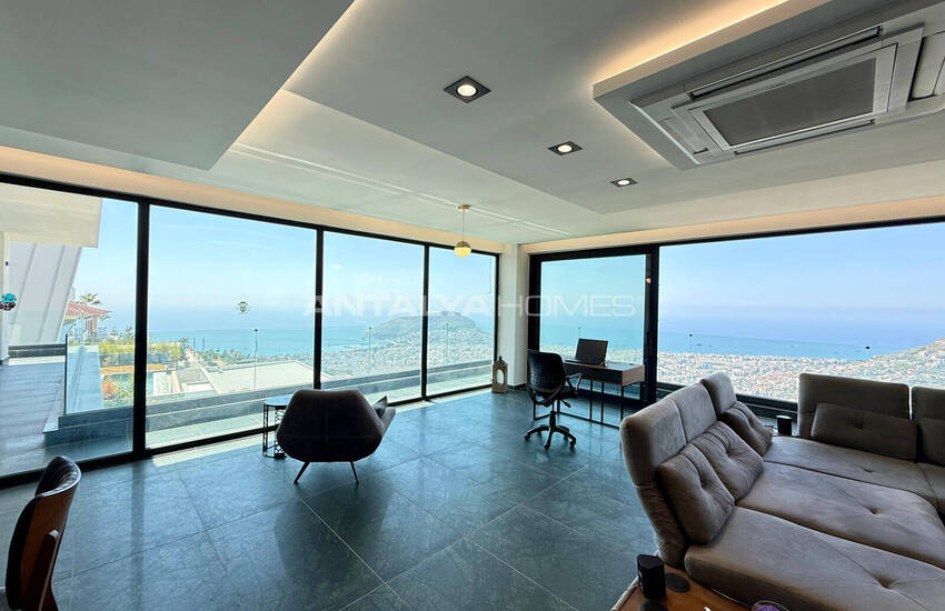 Stunning Detached Villa in Alanya Turkey with Sea View 8