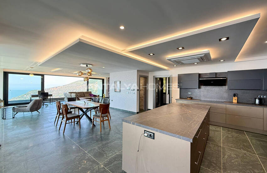 Stunning Detached Villa in Alanya Turkey with Sea View 16