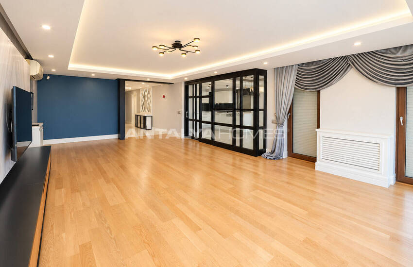 Appartement In Een Zee-complex Met Zwembad In Konyaaltı Antalya 11