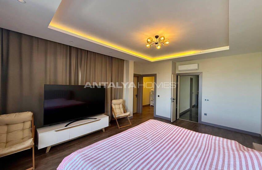 Freistehende 7-zimmer-villa Mit Pool In Alanya 33