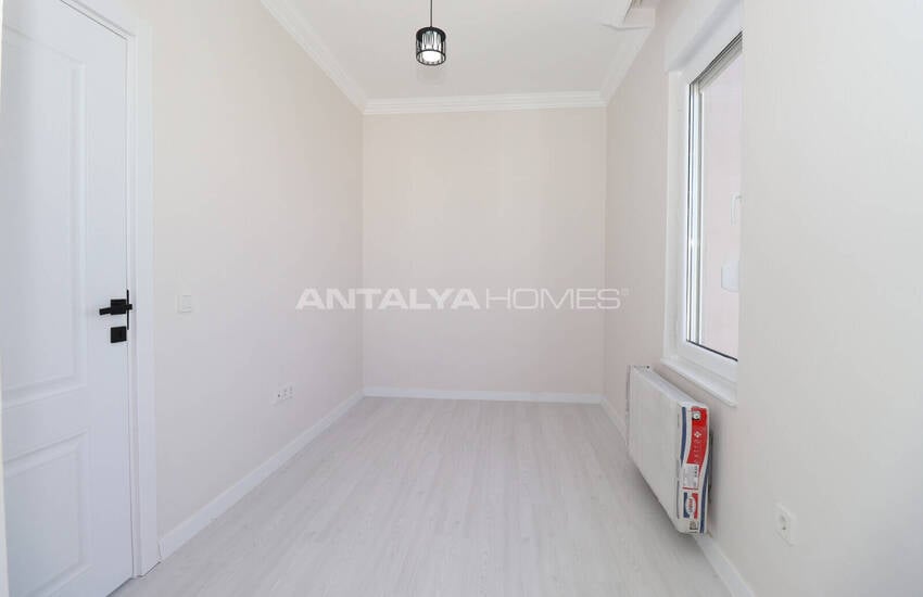 Apartment Within Walking Distance of the Sea in Antalya Muratpasa 20