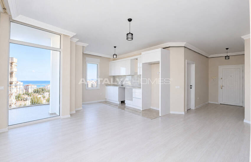 Apartment Within Walking Distance of the Sea in Antalya Muratpasa 14