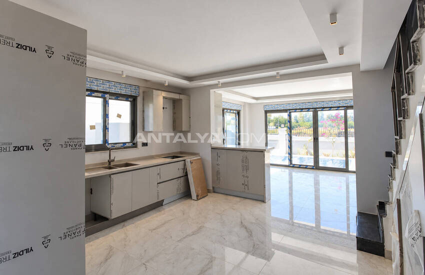 5-bedroom Detached Villa with Private Pool in Antalya Belek 20